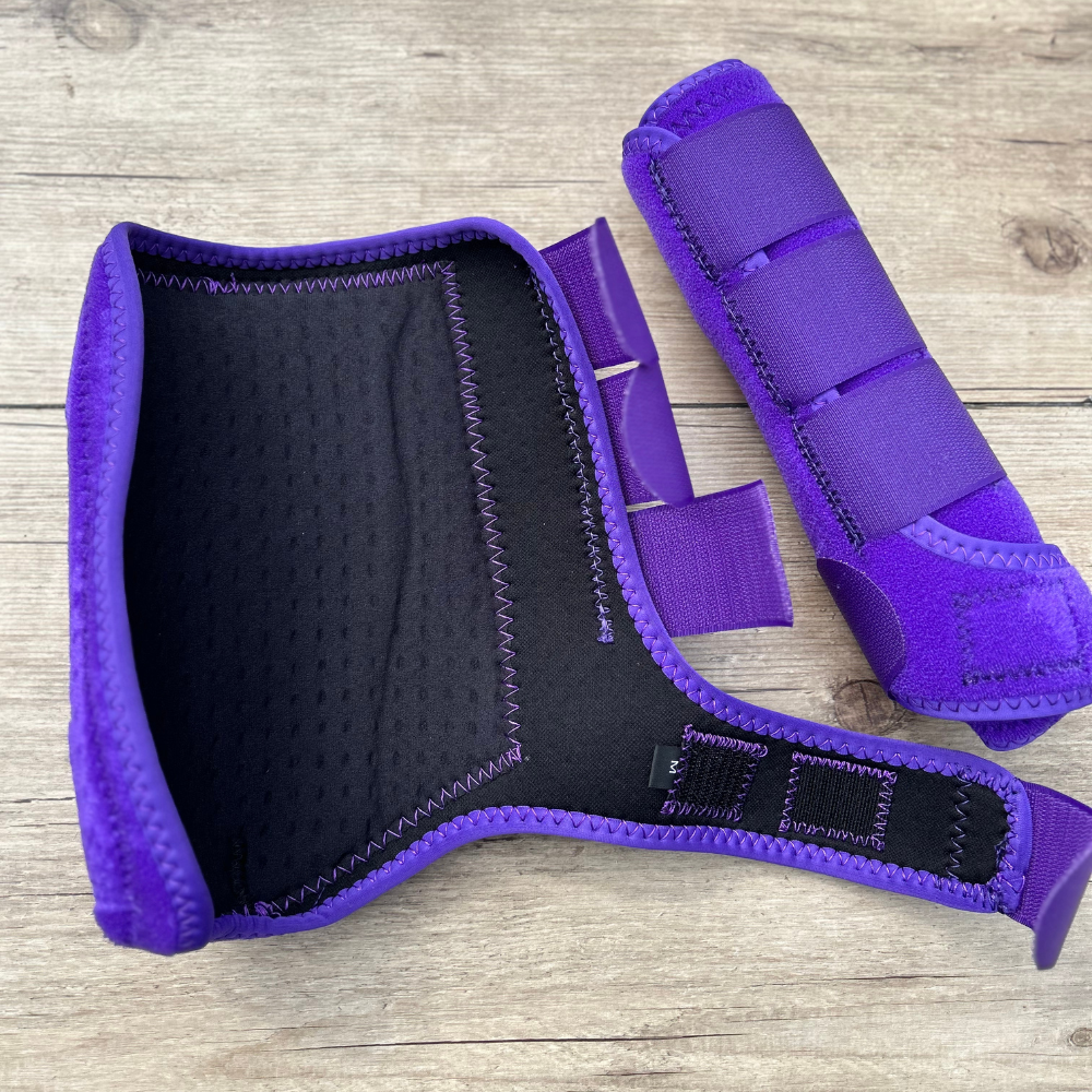 Purple hot sale horse boots