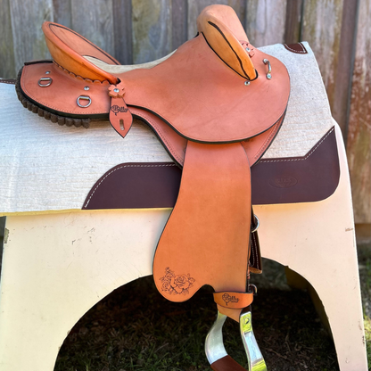 Bally Tack Leather Fender Saddle- Quinn