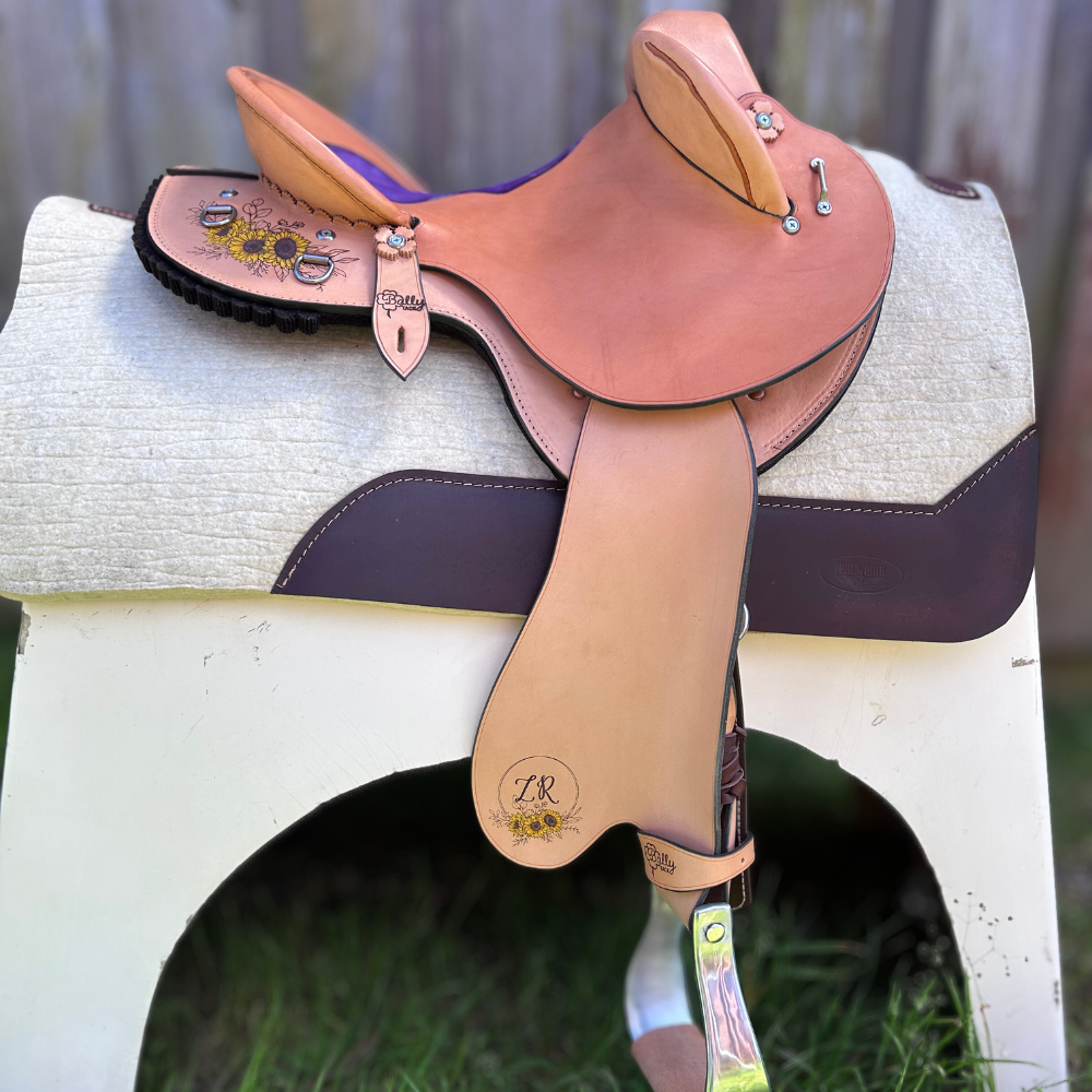 Bally Tack Leather Fender Saddle - Nora