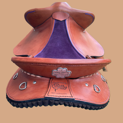 Leather_swinging_fender_purple_seat