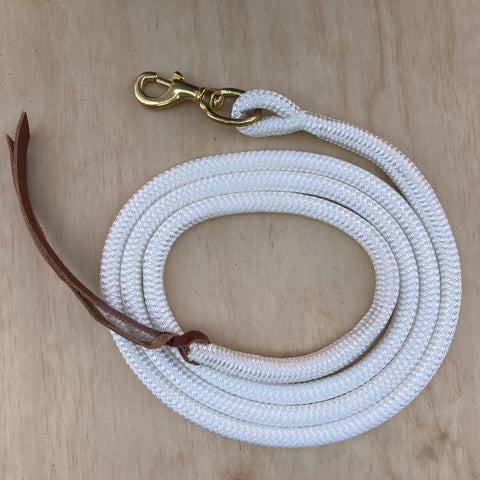 White_lead_rope_with_clip