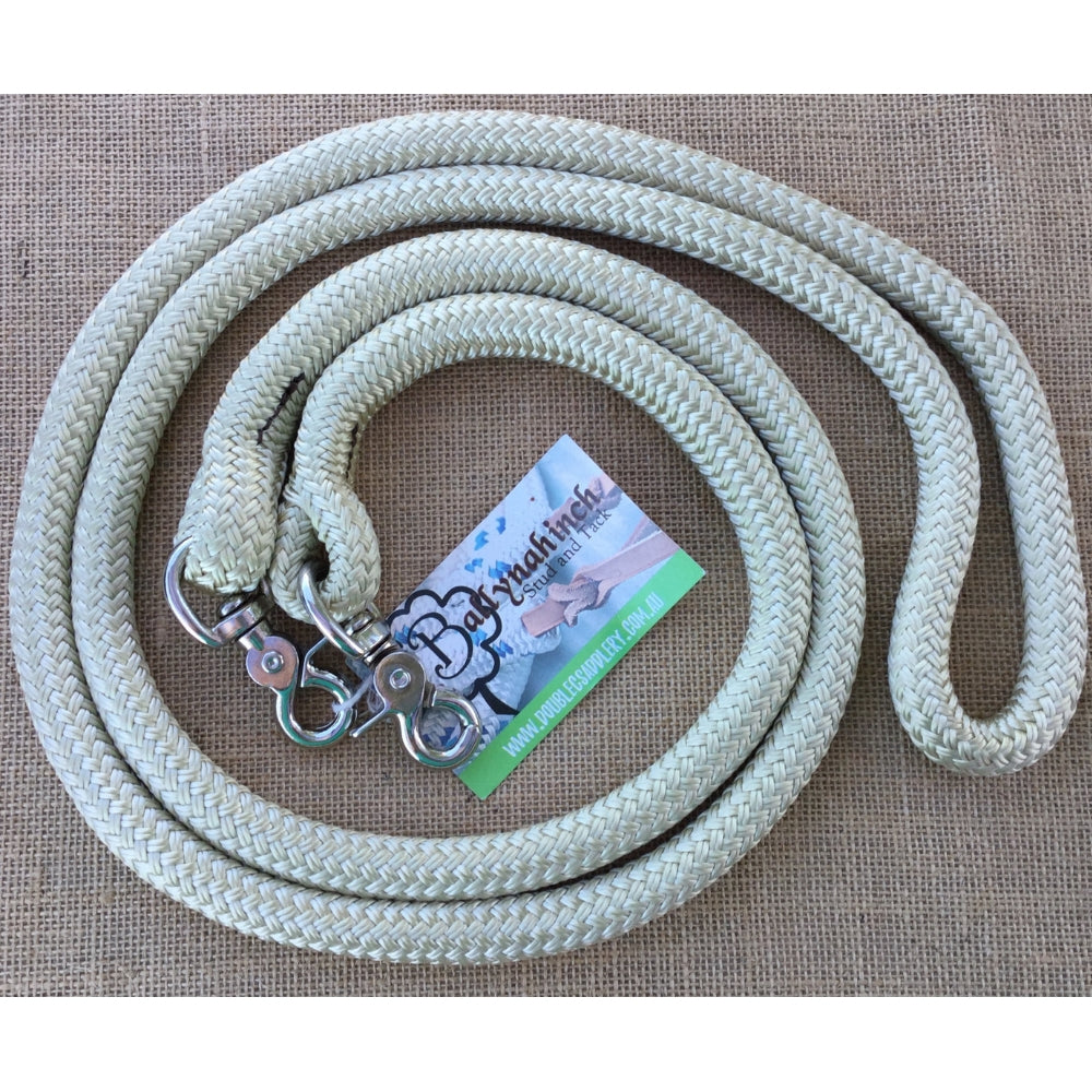 Cream_joined_one_reins_clips